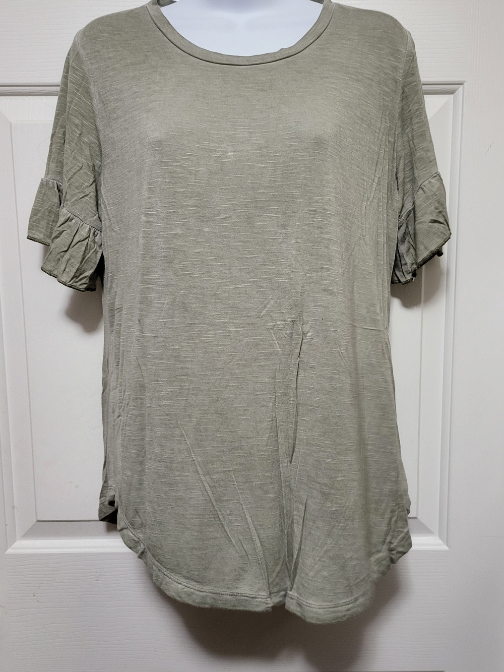 Boxy Ruffle Sleeve Tee - Sage Green